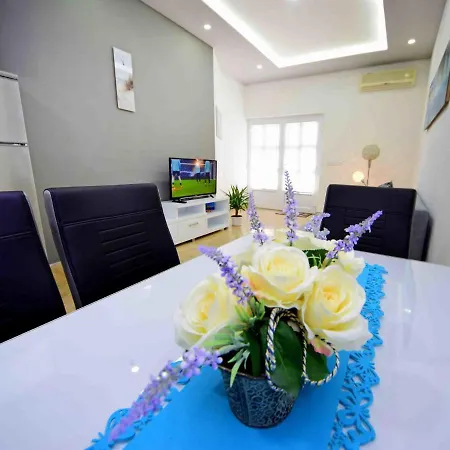 Apartment Niko 2 By Interhome