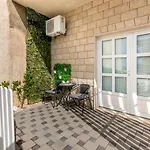 Niko 2 By Interhome Appartement